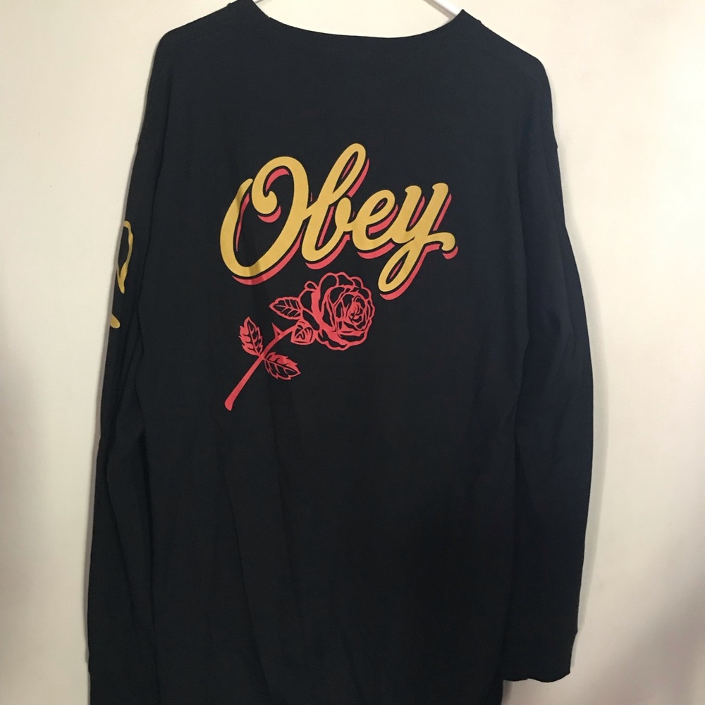 Obey long sleeve t-shirt